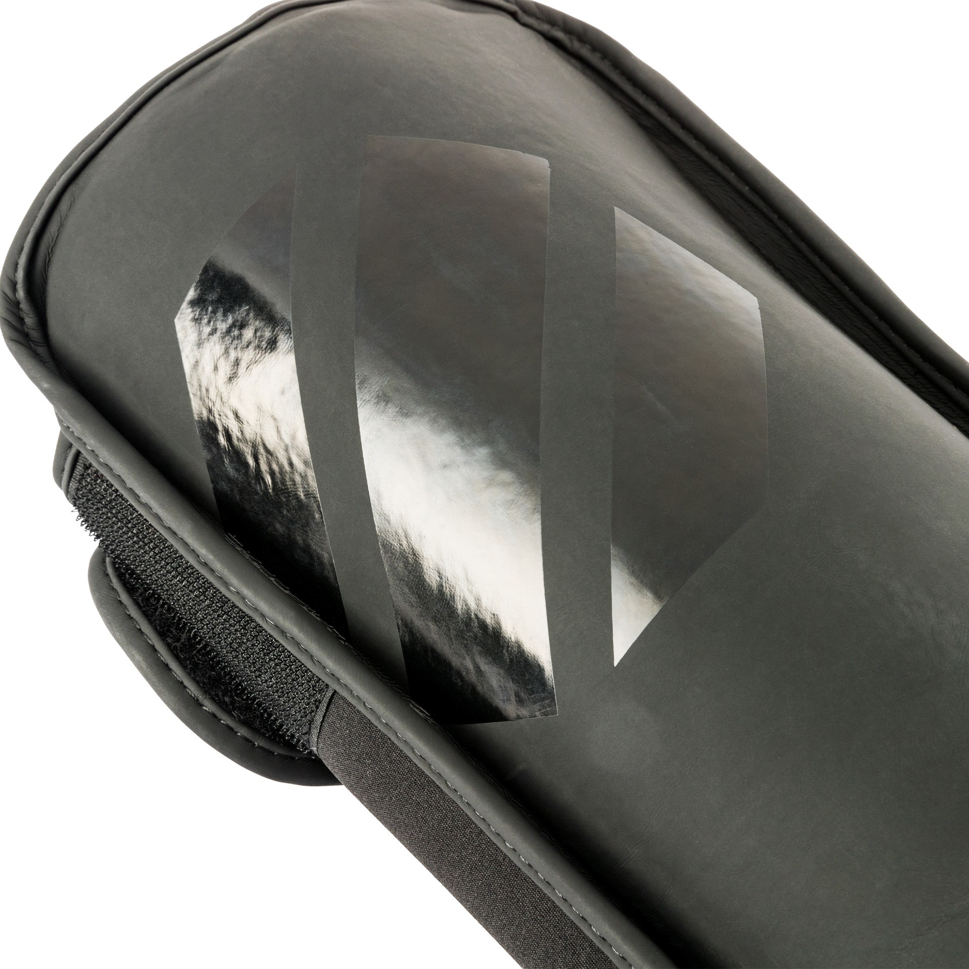 PROTECTOR PIERNA PROFESIONAL UFC - Imagen 2