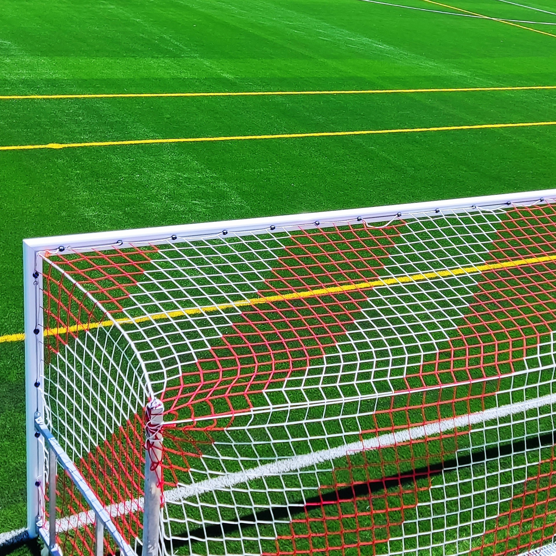 JUEGO PORTERÍAS ALUMINIO FÚTBOL 7  120X100 MM ABATIBLES CON ARQUILLOS GALVANIZADOS EN CALIENTE - Imagen 3