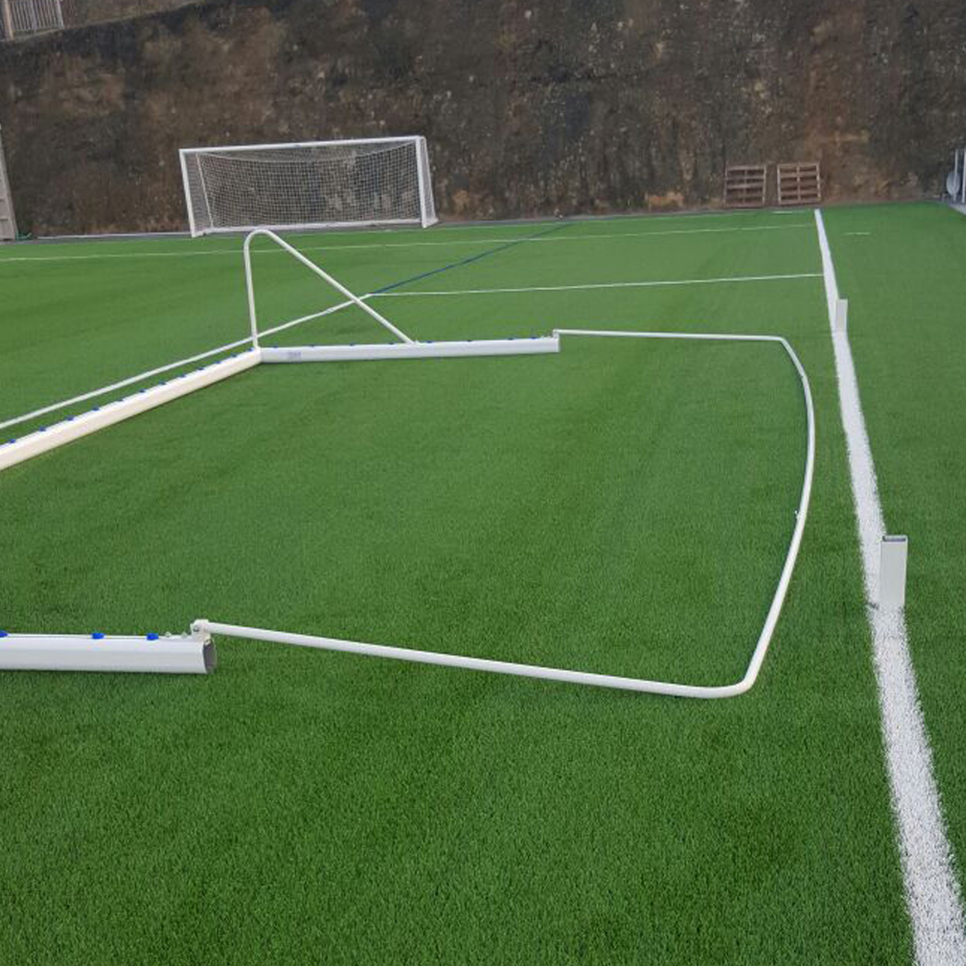JUEGO DE 2 BASES PORTERÍAS FÚTBOL 11 PARA RECOGIDA DE RED - Imagen 4