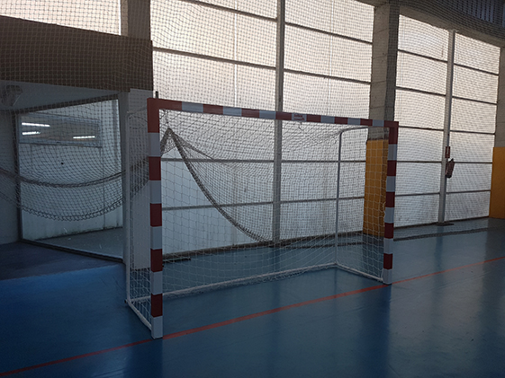 JUEGO DE 2 PORTERÍAS F.SALA/BALONMANO METÁLICAS TRASLADABLES 80X80MM CON BASE DE TUBO REDONDO - Imagen 3