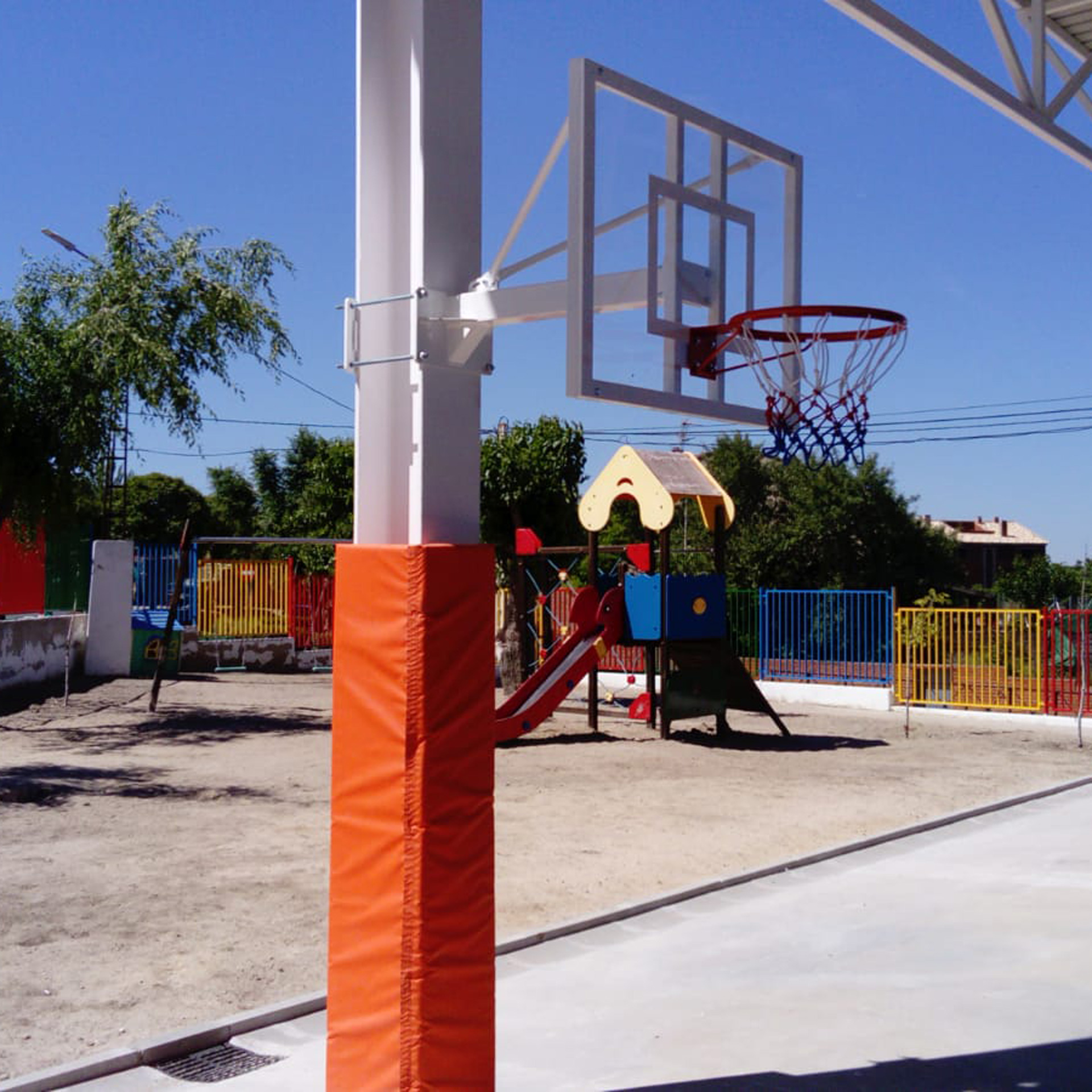 JUEGO CANASTA MINIBASKET FIJA A VIGA VUELO 1 M - Imagen 2